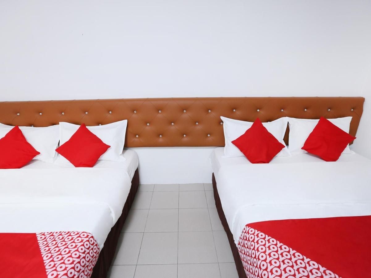 Oyo 89672 Eg Hotel Jj Johor Bahru Eksteriør billede