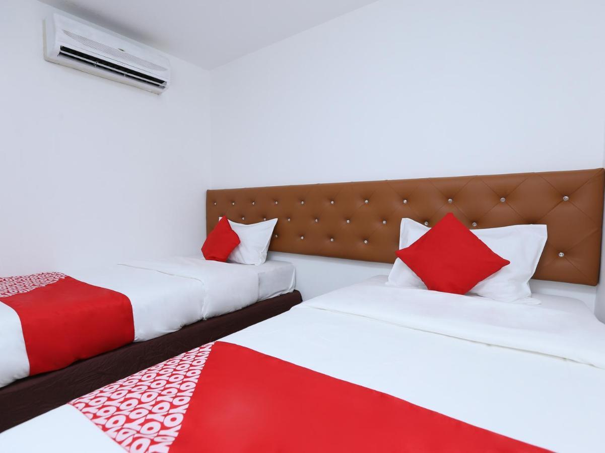 Oyo 89672 Eg Hotel Jj Johor Bahru Eksteriør billede