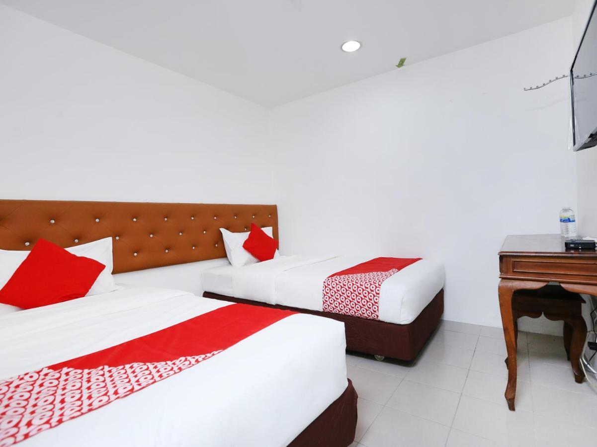Oyo 89672 Eg Hotel Jj Johor Bahru Eksteriør billede