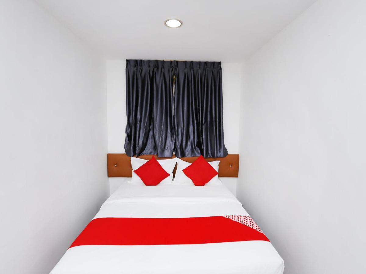 Oyo 89672 Eg Hotel Jj Johor Bahru Eksteriør billede