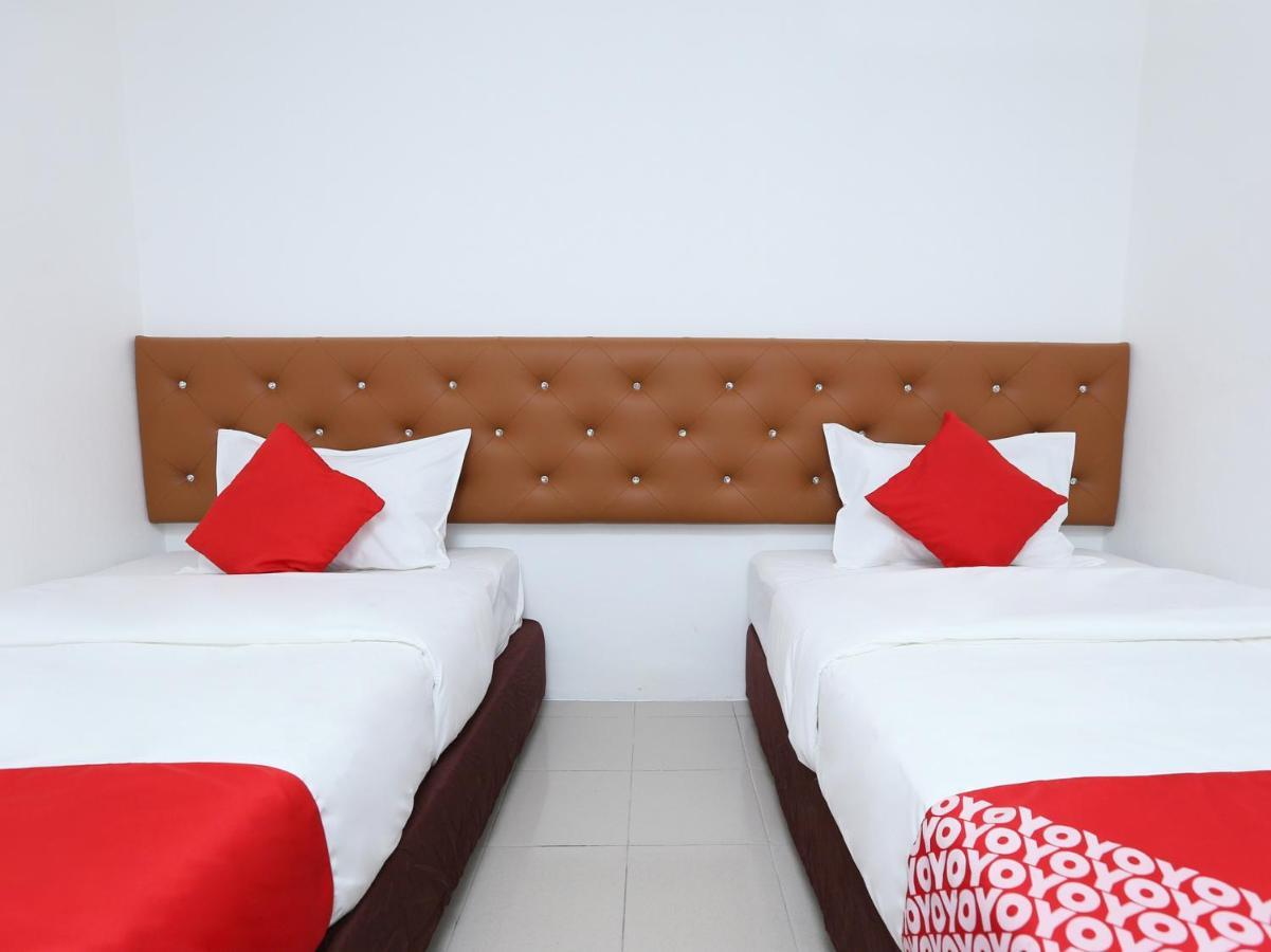 Oyo 89672 Eg Hotel Jj Johor Bahru Eksteriør billede