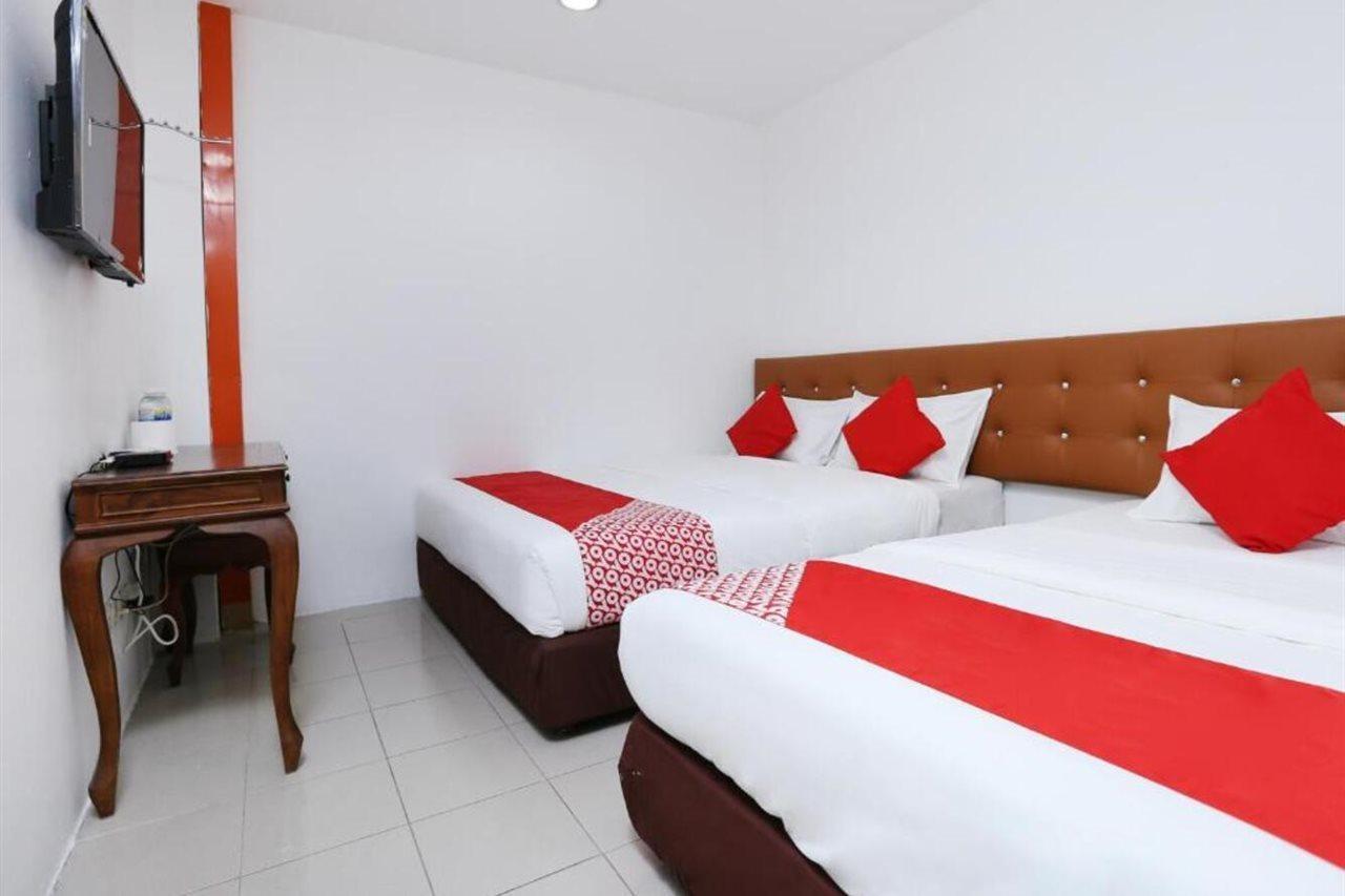 Oyo 89672 Eg Hotel Jj Johor Bahru Eksteriør billede